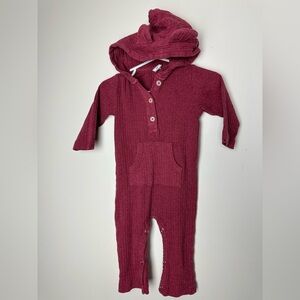 kate‎ quinn Burgundy Hooded Baby Wear